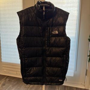 The North Face Vest Size Medium 🎀